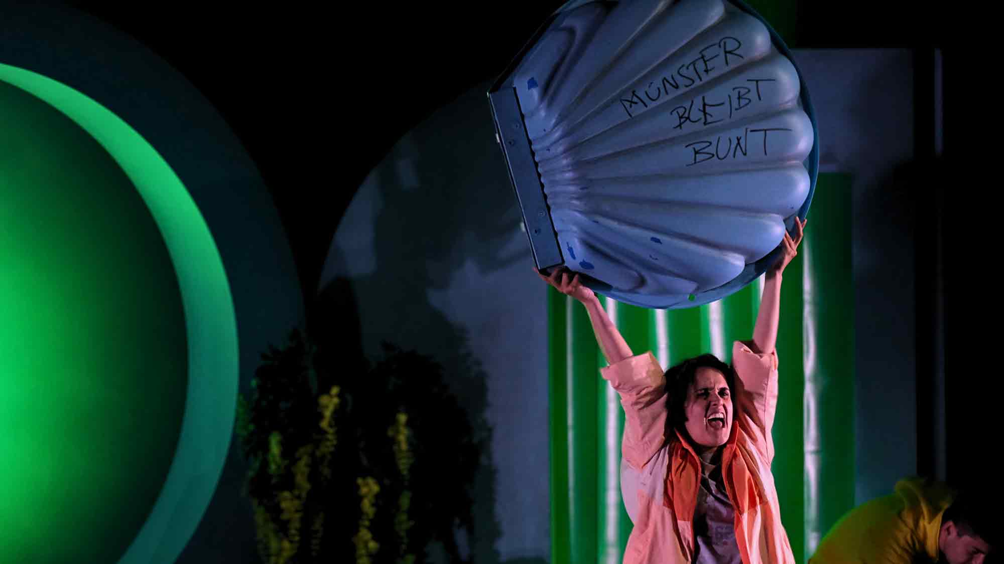 Theater Münster: &raquo;Und alles&laquo; von Gwendoline Soublin, Wiederaufnahme, 8. März 2025