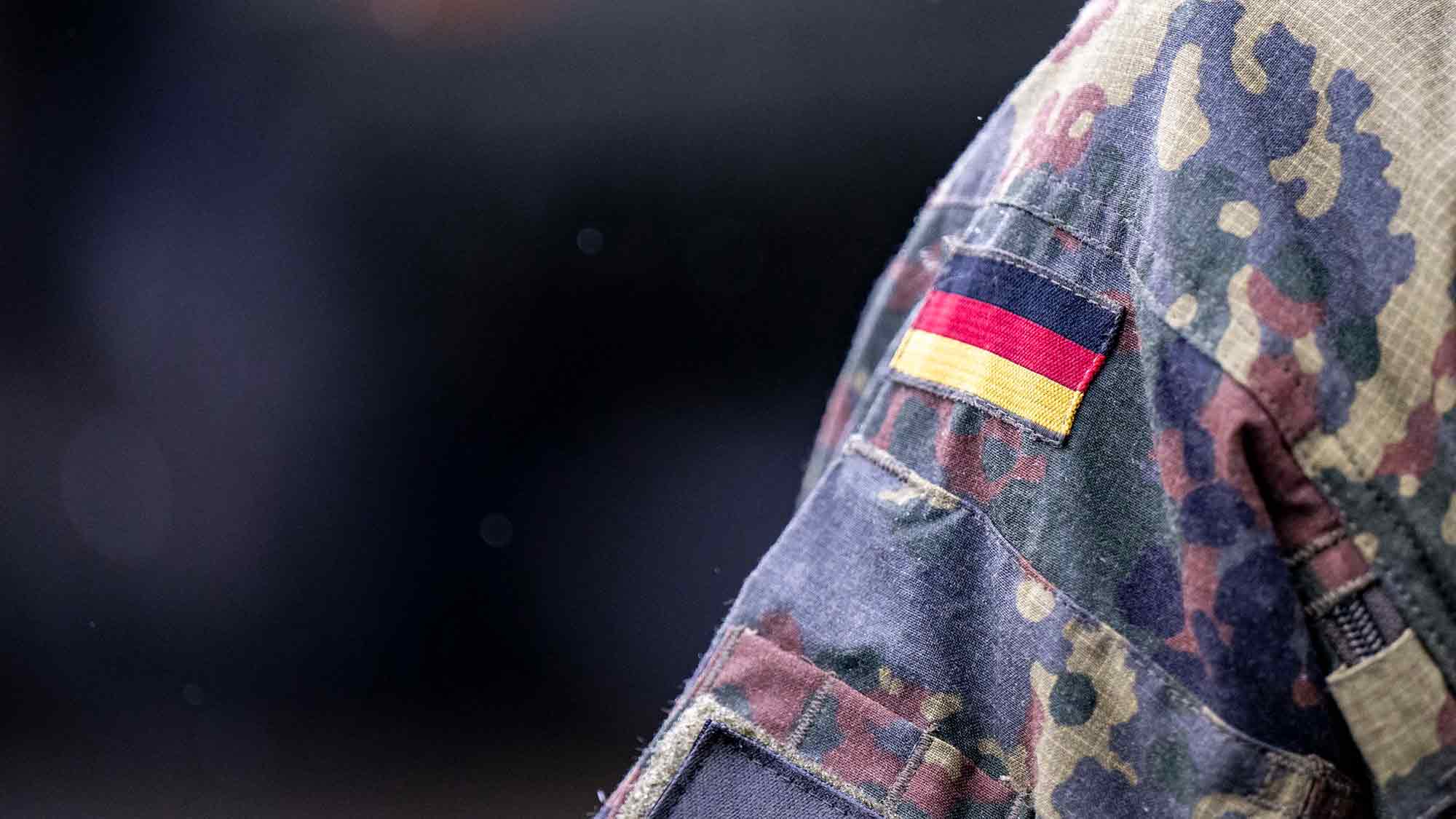 »ARD Deutschlandtrend«: Beteiligung von Bundeswehrsoldaten an möglicher Ukraine Friedensmission stößt auf geteiltes Meinungsbild »ARD Deutschlandtrend«: Beteiligung von Bundeswehrsoldaten an möglicher Ukraine Friedensmission stößt auf geteiltes Meinungsbild
