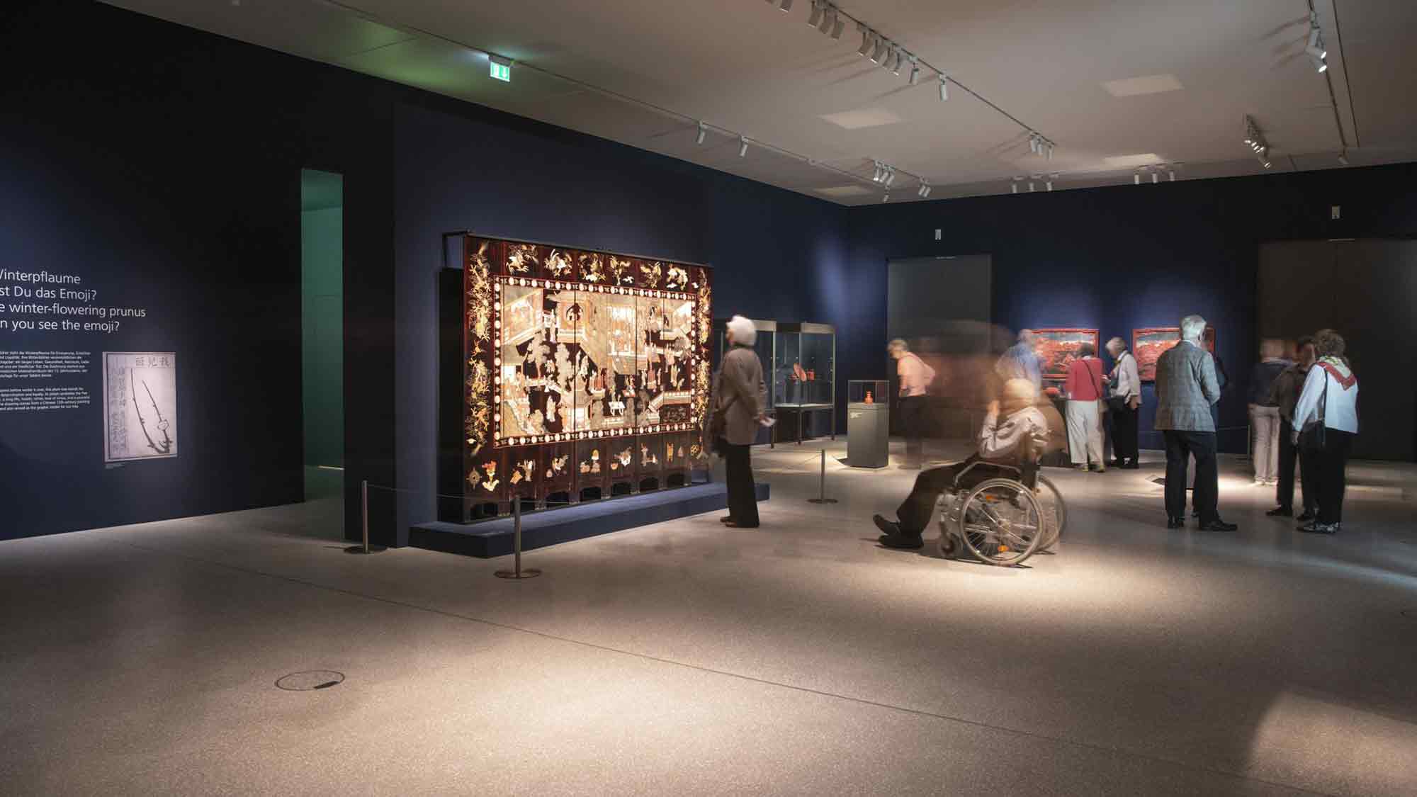 Die Welt des Lacks – Kuratorenführung im LWL Museum für Kunst und Kultur, 10. April 2025 Die Welt des Lacks – Kuratorenführung im LWL Museum für Kunst und Kultur, 10. April 2025