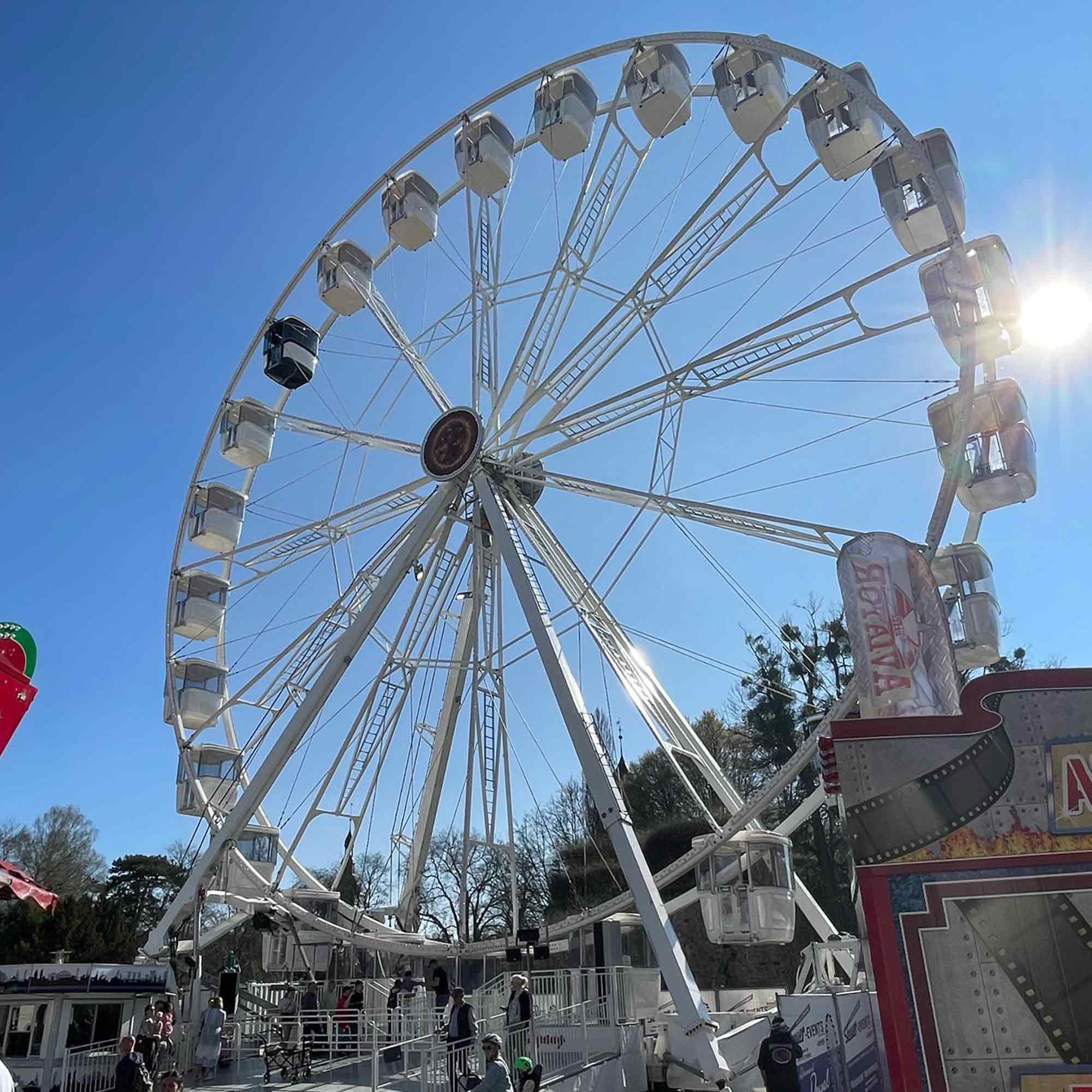 Bad Salzuflen: runde Sache zu Ostern – Riesenrad am Gradierwerk ist Osterhöhepunkt mit grandioser Aussicht, 12. bis 21. April 2025 Bad Salzuflen: runde Sache zu Ostern – Riesenrad am Gradierwerk ist Osterhöhepunkt mit grandioser Aussicht, 12. bis 21. April 2025