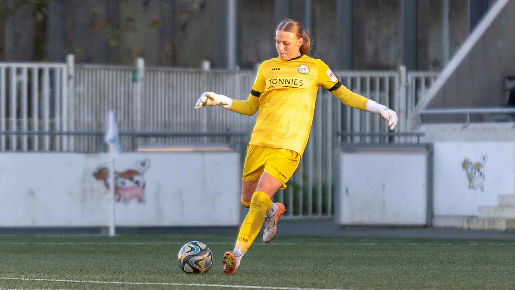 Wechsel in die Frauen Bundesliga: FSV Gütersloh Torhüterin Mirja Kropp schließt sich RB Leipzig an Wechsel in die Frauen Bundesliga: FSV Gütersloh Torhüterin Mirja Kropp schließt sich RB Leipzig an