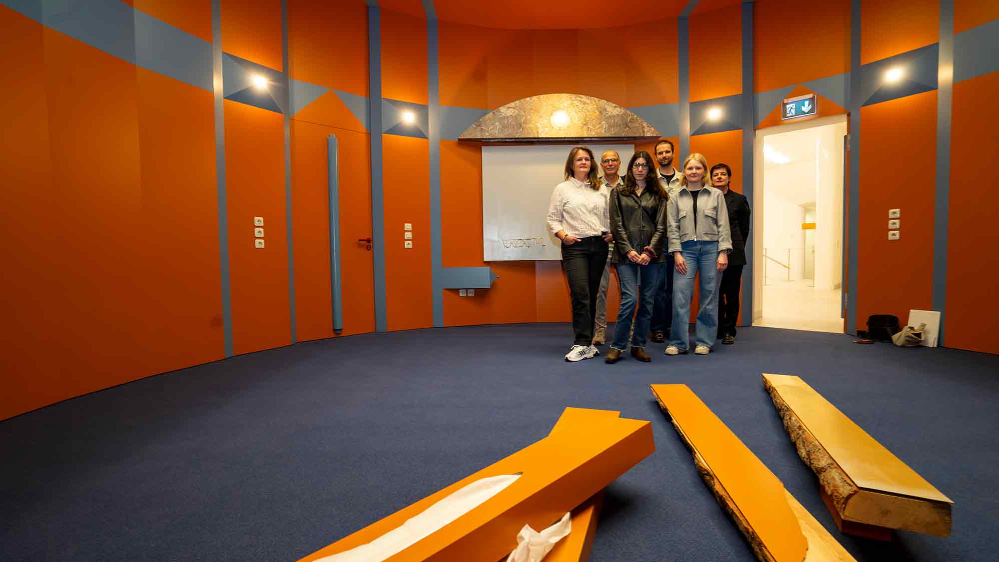 Eine Taschentuchbox als Fenster zu viel mehr – Atelierstipendiatin stellt im Museum Abteiberg aus Eine Taschentuchbox als Fenster zu viel mehr – Atelierstipendiatin stellt im Museum Abteiberg aus
