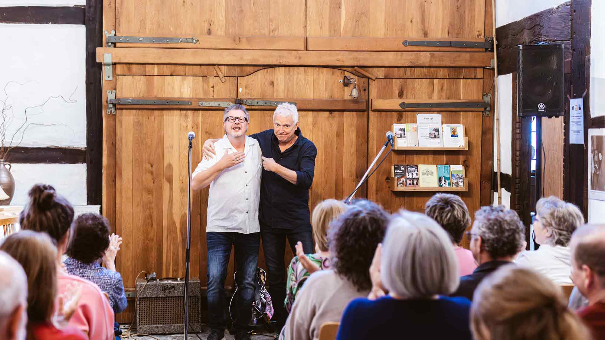 »Kulturig« Review: Bluesfrühshoppen m Heimathaus Rietberg mit Dieter Kropp (Blues Harp) und Mickey Meinert (Gitarre) »Kulturig« Review: Bluesfrühshoppen m Heimathaus Rietberg mit Dieter Kropp (Blues Harp) und Mickey Meinert (Gitarre)