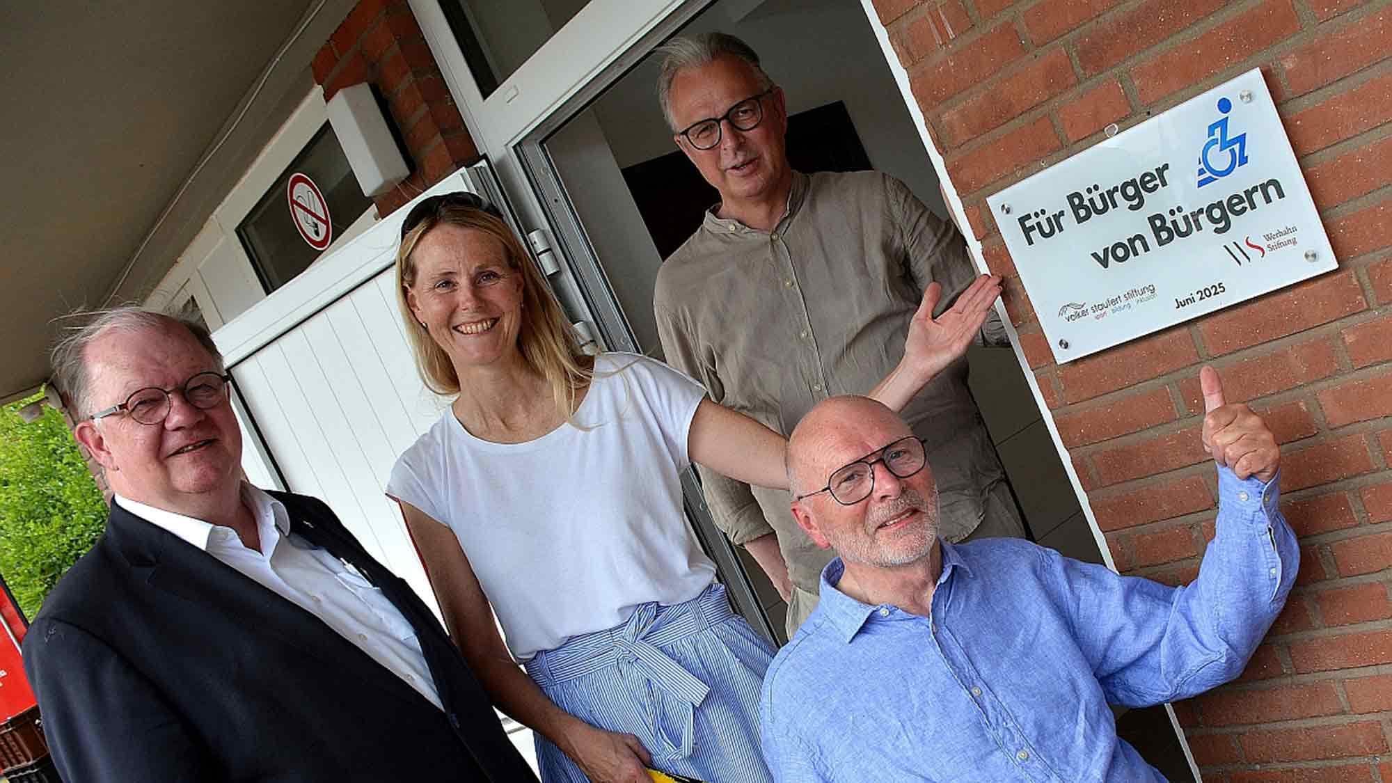 Für Bürger von Bürgern – Einweihung des barrierefreien WCs auf der Ludwig Wolker Sportanlage in Neuss
