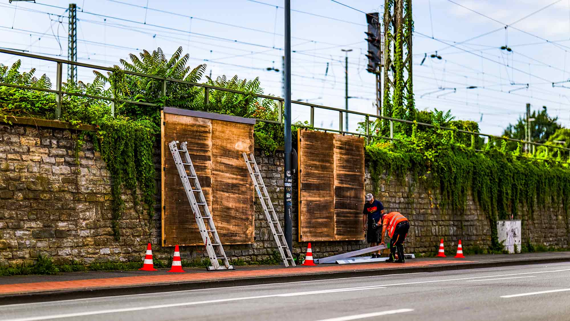 Plakatierungsarbeiten an der Kaiserstraße Gütersloh Plakatierungsarbeiten an der Kaiserstraße Gütersloh