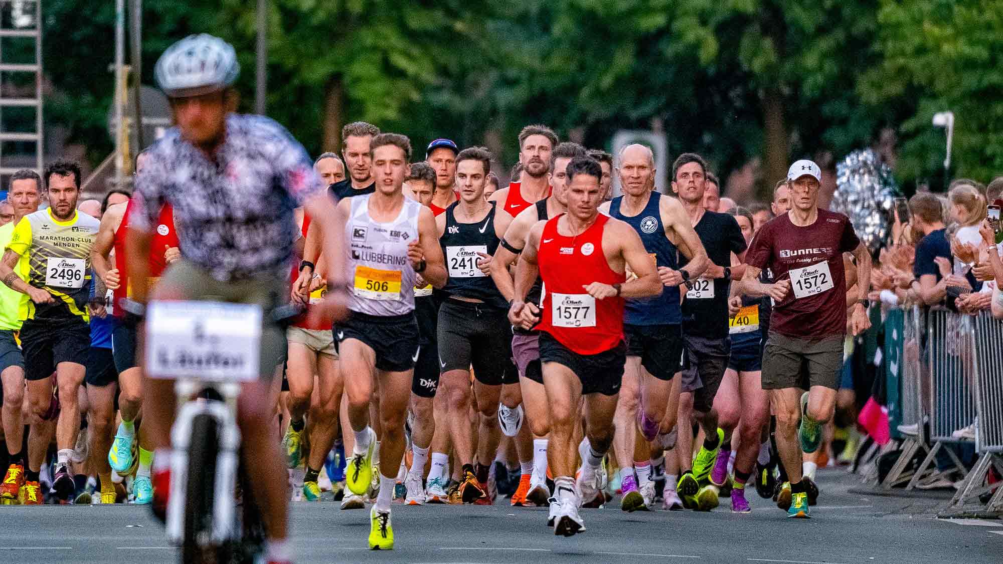 Isselhorster Nacht 2025, Hauptlauf, Start Isselhorster Nacht 2025, Hauptlauf, Start