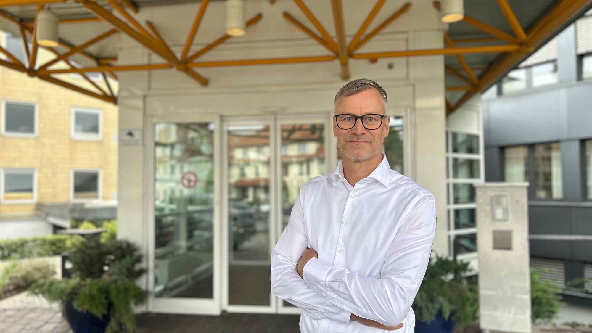 Klinikum Bielefeld setzt Krankenhausplanung standortübergreifend um: Neuordnung in der Wirbelsäulenversorgung und Endoprothetik Versorgung Klinikum Bielefeld setzt Krankenhausplanung standortübergreifend um: Neuordnung in der Wirbelsäulenversorgung und Endoprothetik Versorgung