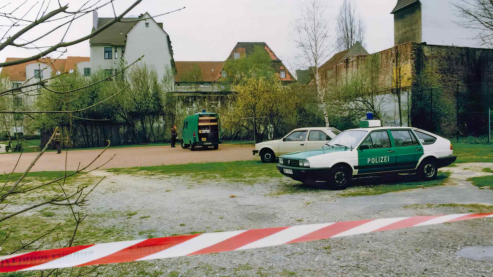 Polizei Bielefeld: Cold Case »Raubmord im Jahr 1990 in Bielefeld« – 52 Jähriger mit Backstein erschlagen – Belohnung ausgelobt Polizei Bielefeld: Cold Case »Raubmord im Jahr 1990 in Bielefeld« – 52 Jähriger mit Backstein erschlagen – Belohnung ausgelobt