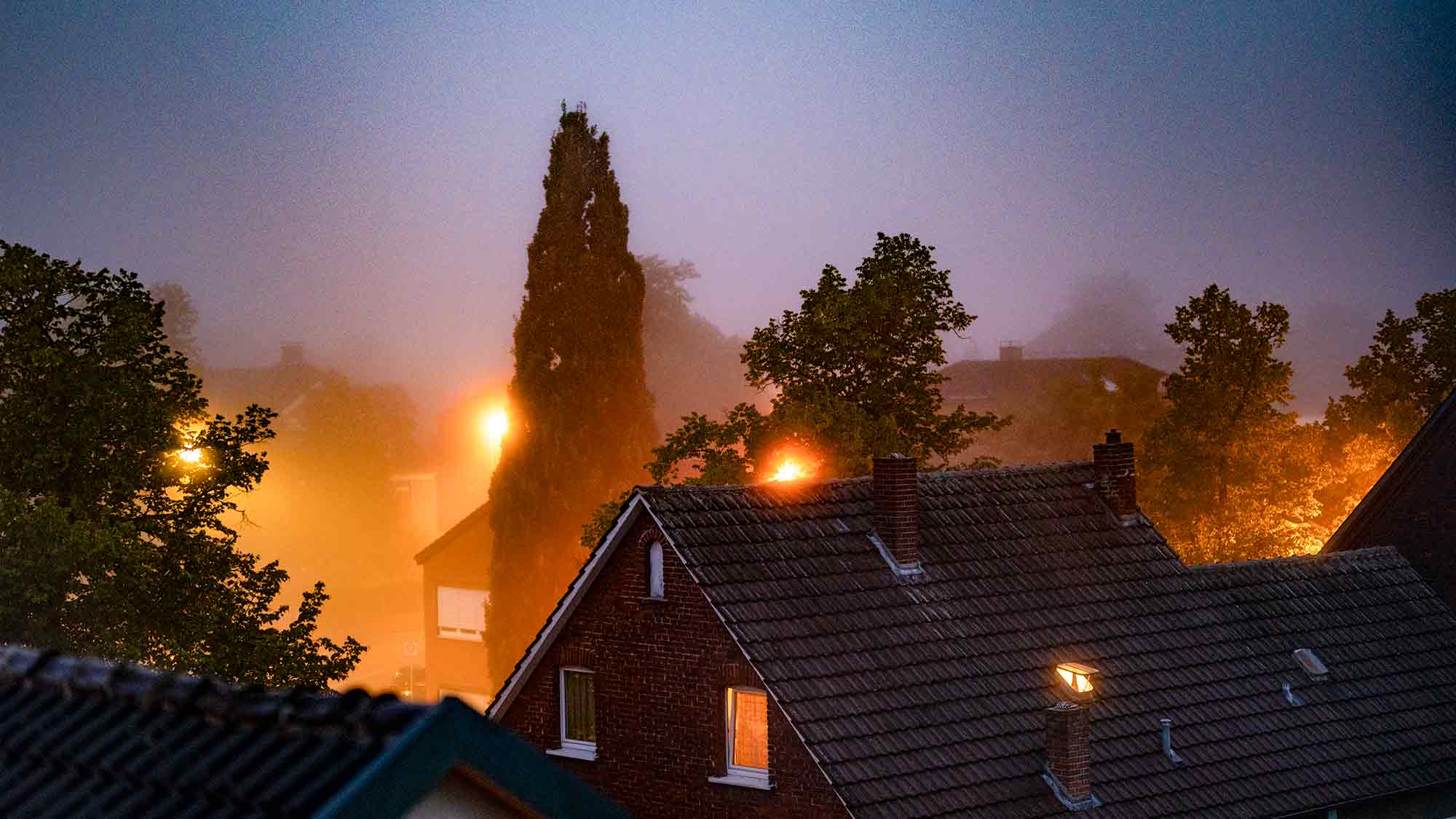 Gütersloh im frühmorgendlichen Nebel Gütersloh im frühmorgendlichen Nebel
