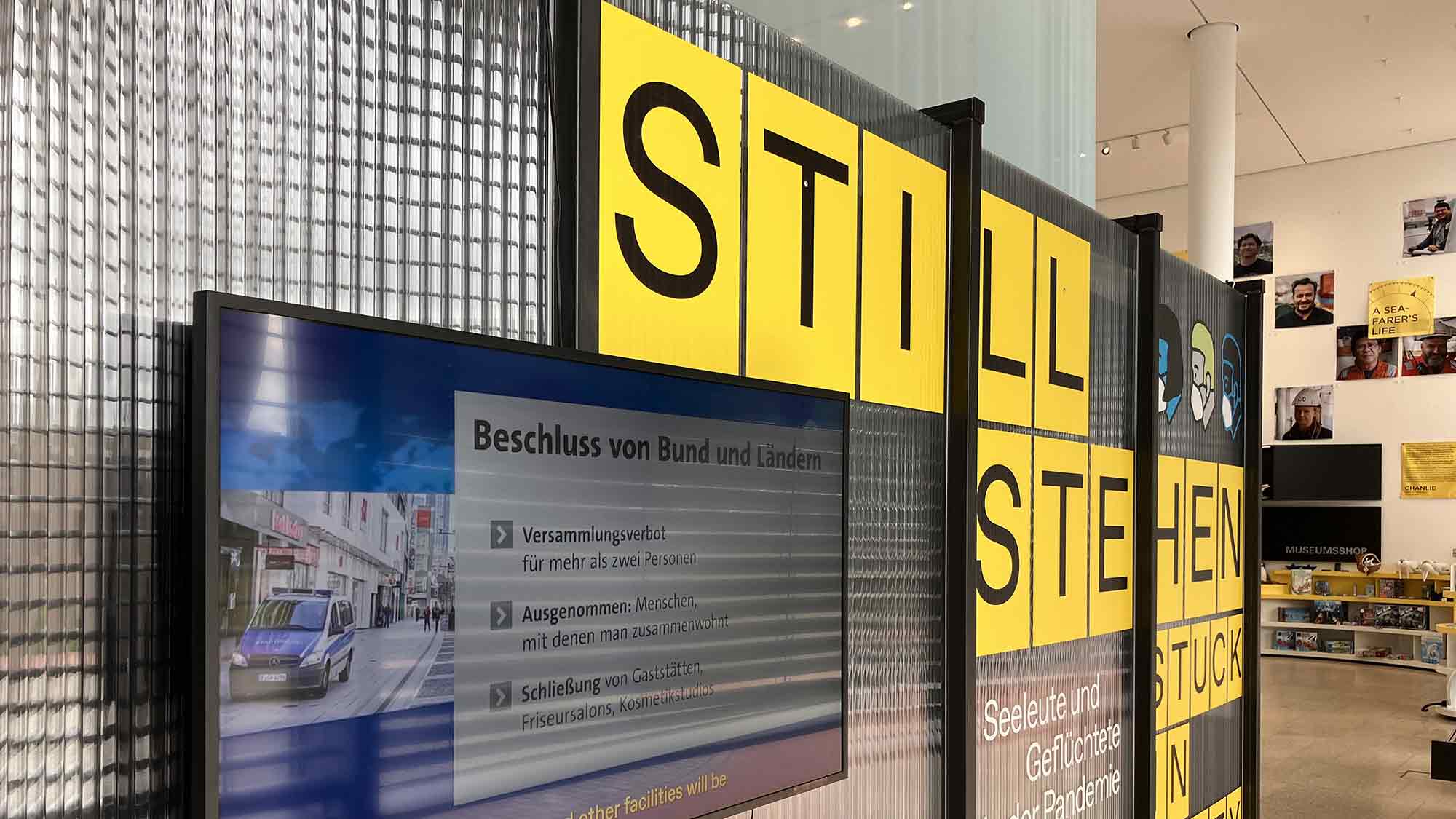 Deutsche Schifffahrtsmuseum Bremerhaven: Sonderausstellung »Still Stehen – Seeleute und Geflüchtete in der Pandemie«, 7. August 2025 bis 1. März 2026 Deutsche Schifffahrtsmuseum Bremerhaven: Sonderausstellung »Still Stehen – Seeleute und Geflüchtete in der Pandemie«, 7. August 2025 bis 1. März 2026