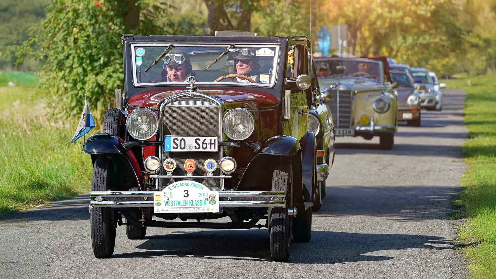 Bad Sassendorf lädt am 13. und 14. September 2025 zur »Zeitreise mit allen Sinnen« und zum »ADAC Westfalen Oldtimer Festival« mit Jubiläumsfest ein Bad Sassendorf lädt am 13. und 14. September 2025 zur »Zeitreise mit allen Sinnen« und zum »ADAC Westfalen Oldtimer Festival« mit Jubiläumsfest ein