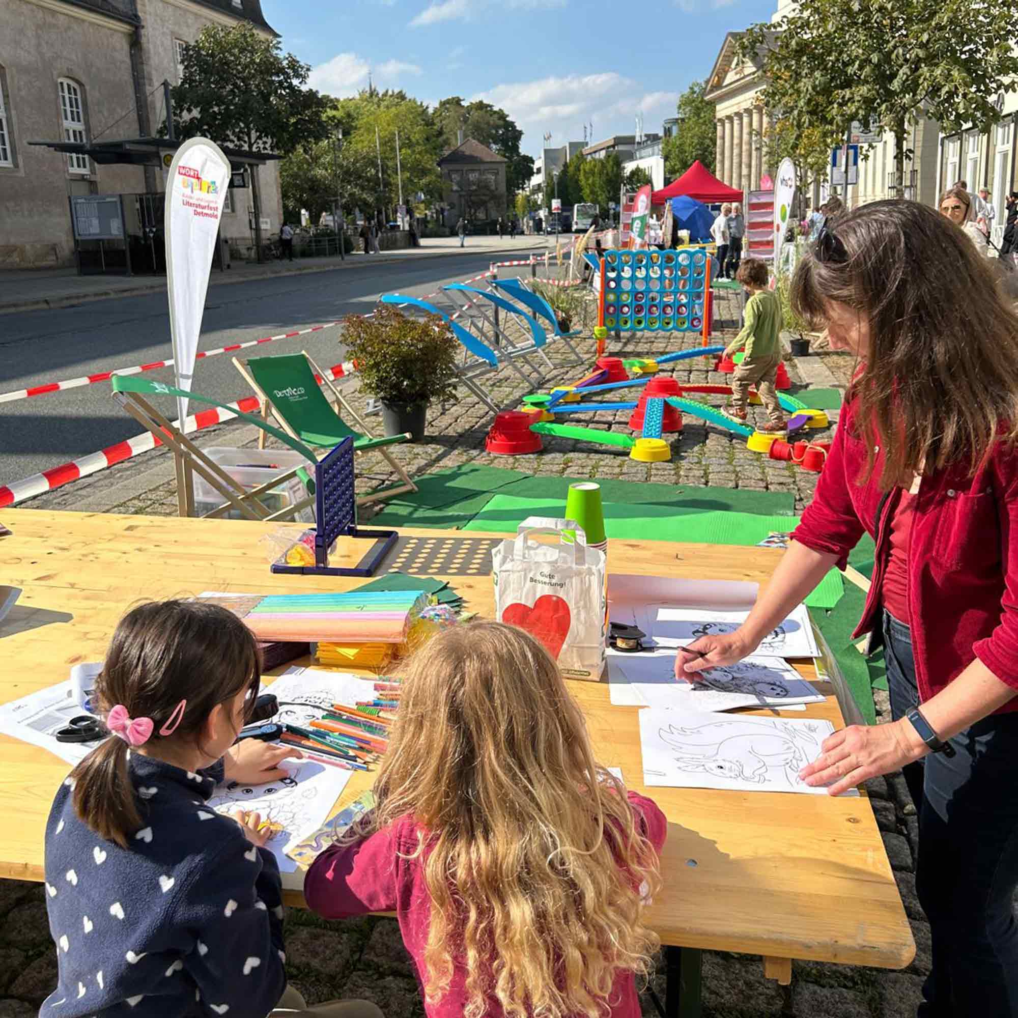 Detmold: Infos, Spiel und Spaß: Öffentlicher Raum mal anders genutzt – Grabbestraße verwandelt sich zum &raquo;Parking Day&laquo; am 18. September 2025