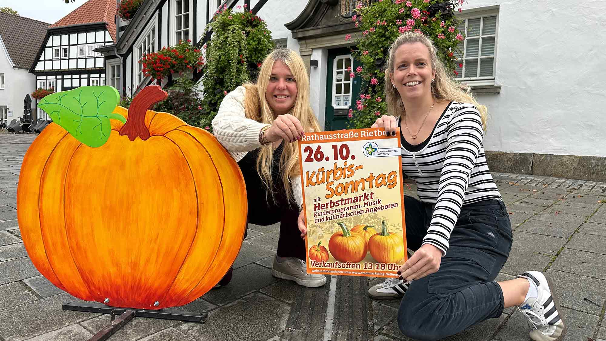 Viel Trubel mit Kürbissonntag und Streetfood Festival – buntes Programm in Rietberg am letzten Oktober Wochenende 2025 Viel Trubel mit Kürbissonntag und Streetfood Festival – buntes Programm in Rietberg am letzten Oktober Wochenende 2025
