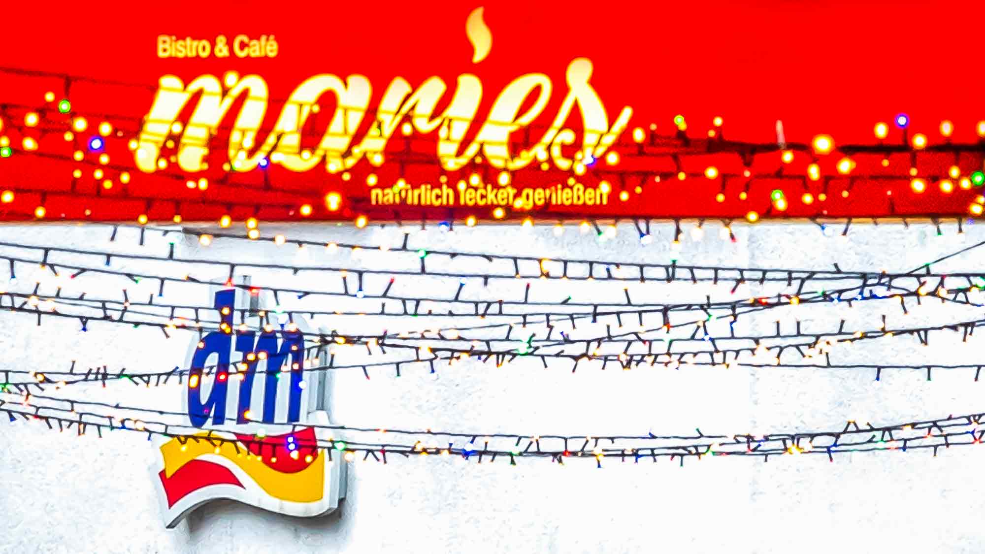 NOW Commons: Bistro und Café Maries, Kolbeplatz Gütersloh, Weihnachtsdeko NOW Commons: Bistro und Café Maries, Kolbeplatz Gütersloh, Weihnachtsdeko