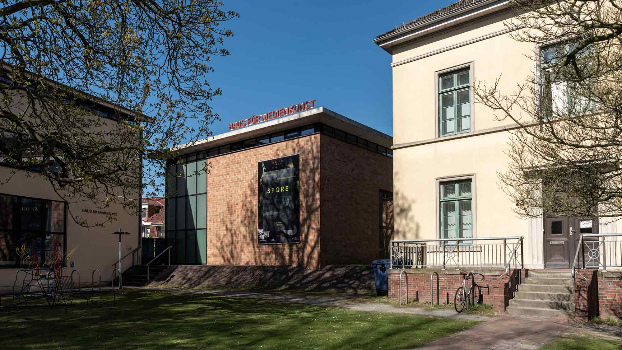 Mies van der Rohes Architektur und das Vermächtnis der Edith Ruß. Online-Vortrag und Diskussion im Haus für Medienkunst, 12. Februar 2026
