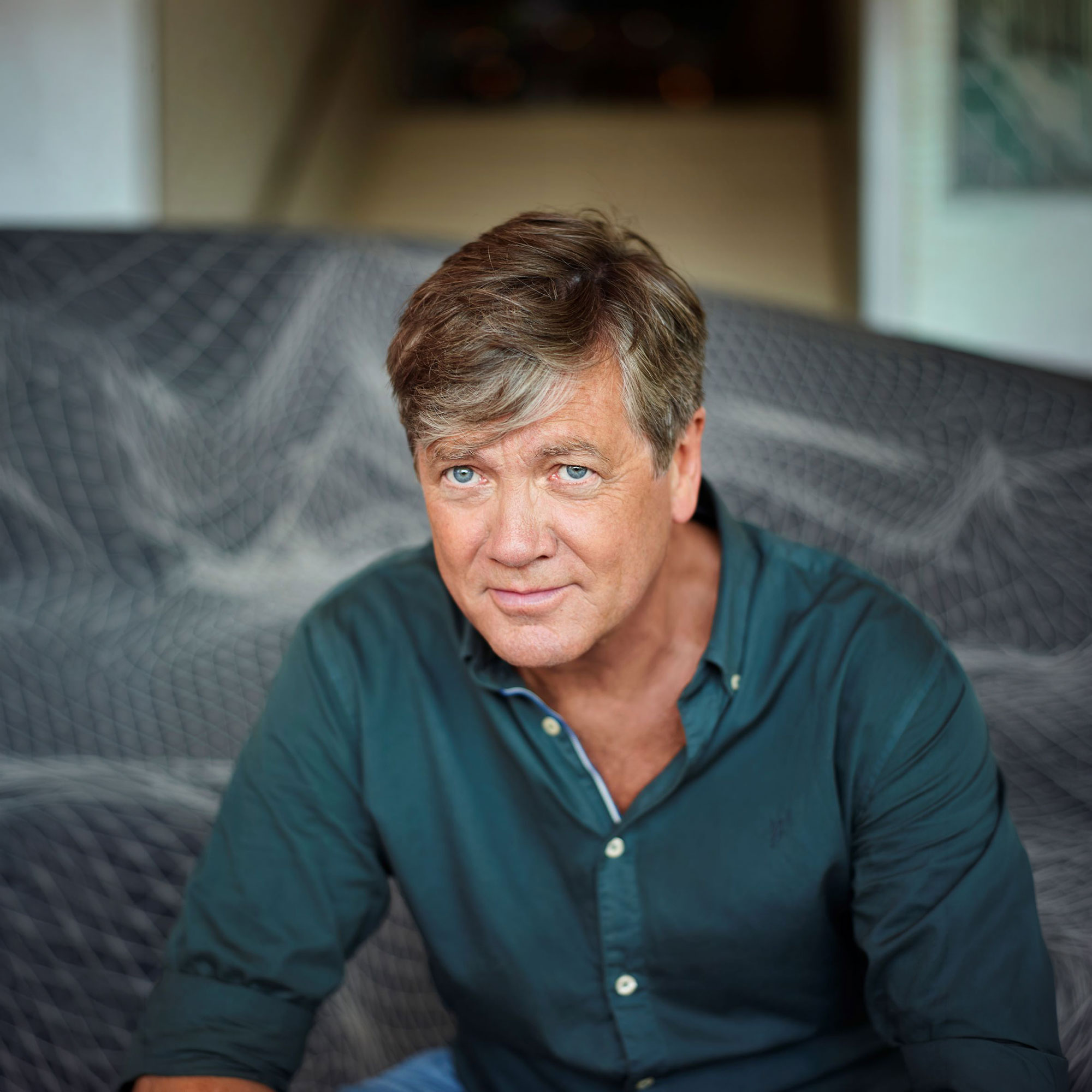 Bürgerkiez: Kultur on tour mit Bestseller Autor – »Herrliche Zeiten« – Peter Prange liest im Kulturgut Haus Nottbeck, 28. Februar 2026 Bürgerkiez: Kultur on tour mit Bestseller Autor – »Herrliche Zeiten« – Peter Prange liest im Kulturgut Haus Nottbeck, 28. Februar 2026