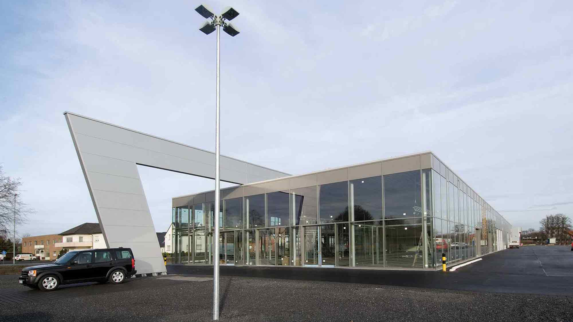 KWS History: Stadtgeschichte Gütersloh – am 21. Januar 2008 bezog das Autohaus Markötter sein neues Domizil Auf’m Kampe