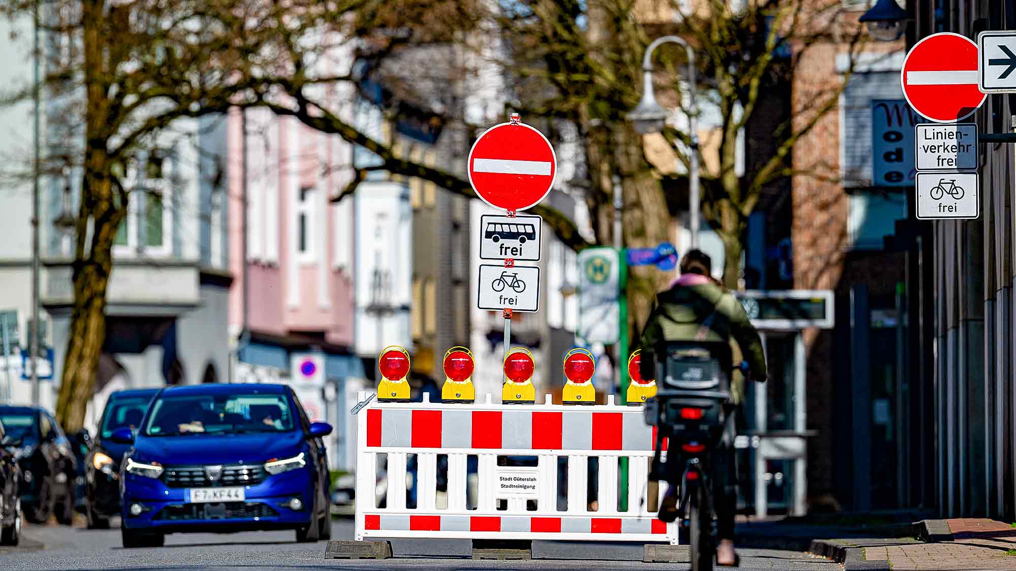 Neue Verkehrsregelung in der Münsterstraße Gütersloh sorgt für Verstöße und Irritationen Neue Verkehrsregelung in der Münsterstraße Gütersloh sorgt für Verstöße und Irritationen