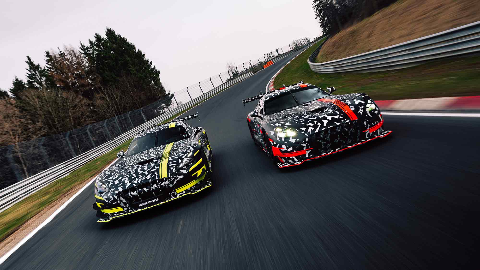 Zwei Extrem Sportler, eine Basis: Mercedes AMG kündigt neuen GT3 und »Black Series« an Zwei Extrem Sportler, eine Basis: Mercedes AMG kündigt neuen GT3 und »Black Series« an