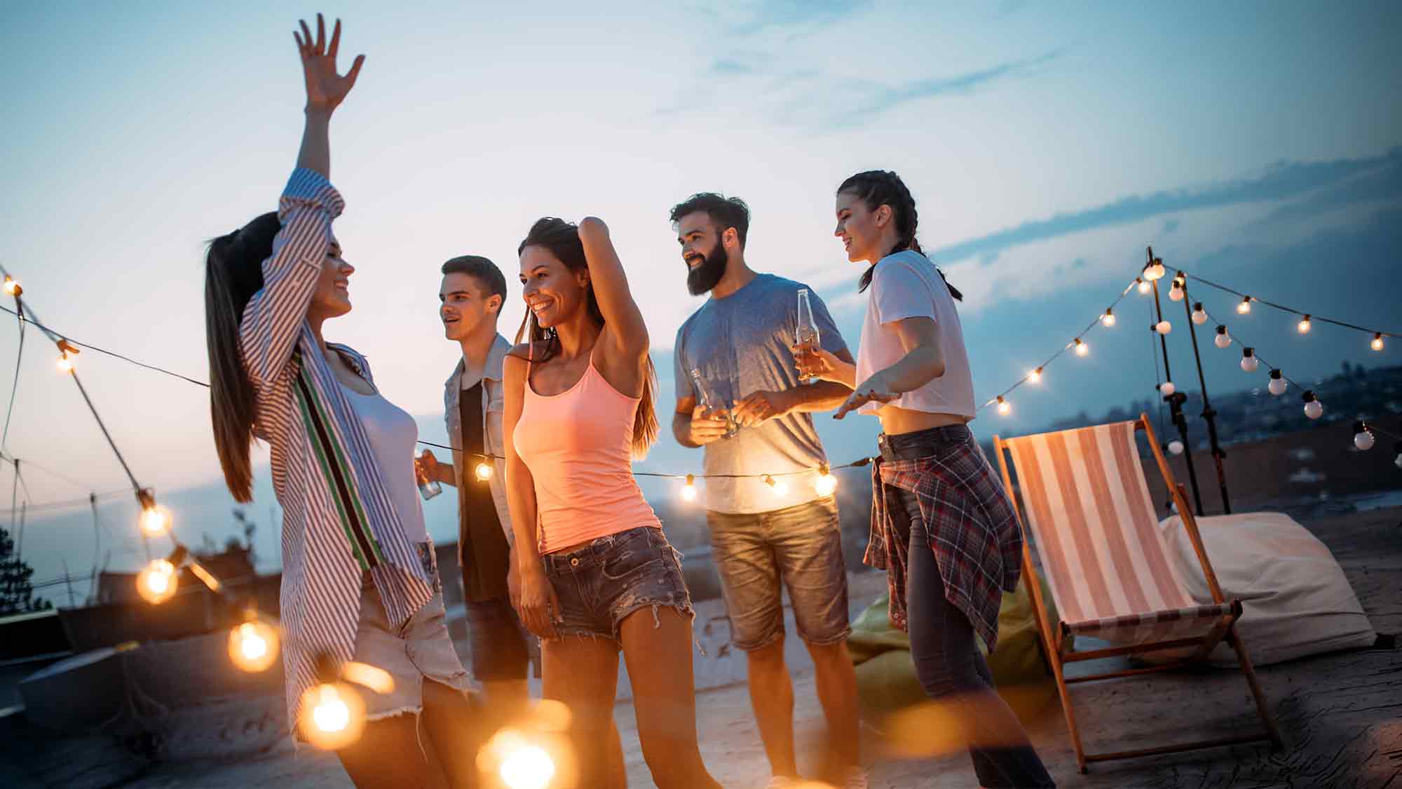»Gartenparty Oelde« geht 2027 in die zweite Runde, Vier Jahreszeiten Park, 5. Juni 2027 »Gartenparty Oelde« geht 2027 in die zweite Runde, Vier Jahreszeiten Park, 5. Juni 2027