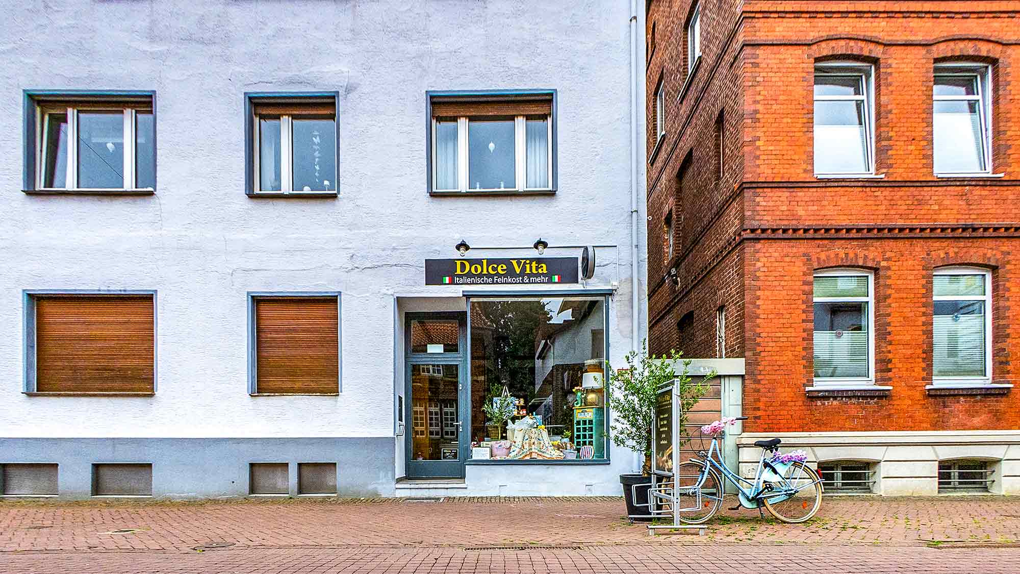 NOW Commons: Dolce Vita Italienische Feinkost,  Moltkestraße Gütersloh