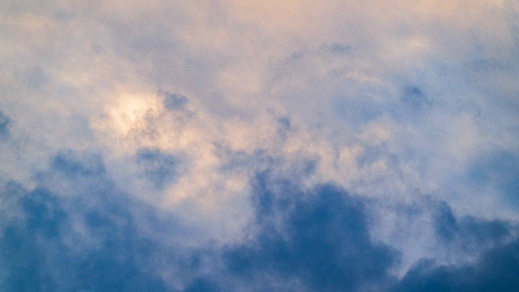NOW Commons: Abendhimmel über Gütersloh … NOW Commons: Abendhimmel über Gütersloh …