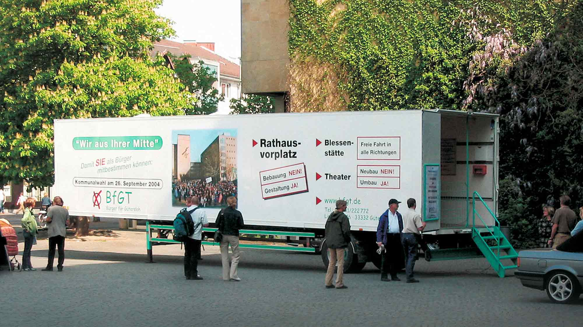 KWS History: Stadtgeschichte Gütersloh – Wahlkampfauftakt der »BFGT« im Mai 2004