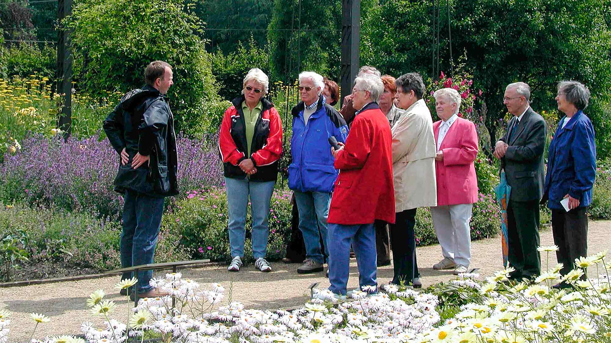 Botanischer Garten Gütersloh – Apothekergarten, »100 Jahren Botanischer« (2012) Botanischer Garten Gütersloh – Apothekergarten, »100 Jahren Botanischer« (2012)