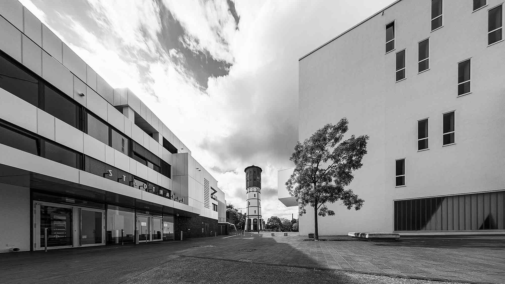 NOW Commons: Stadthalle, Wasserturm, Theater Gütersloh NOW Commons: Stadthalle, Wasserturm, Theater Gütersloh