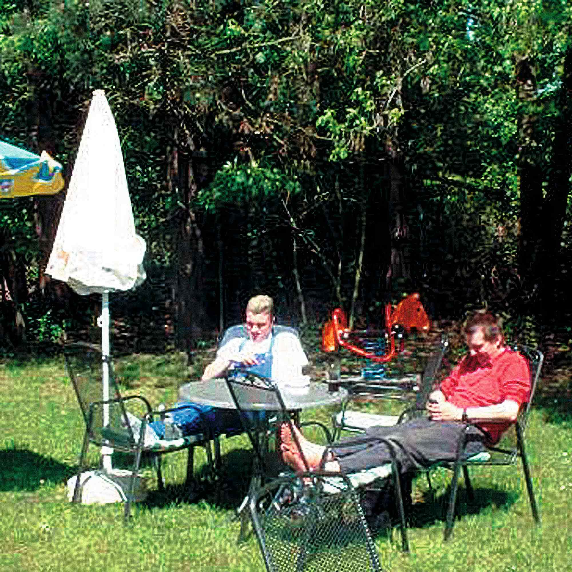 NOW Commons: Biergarten Parkbad Gütersloh (2001)