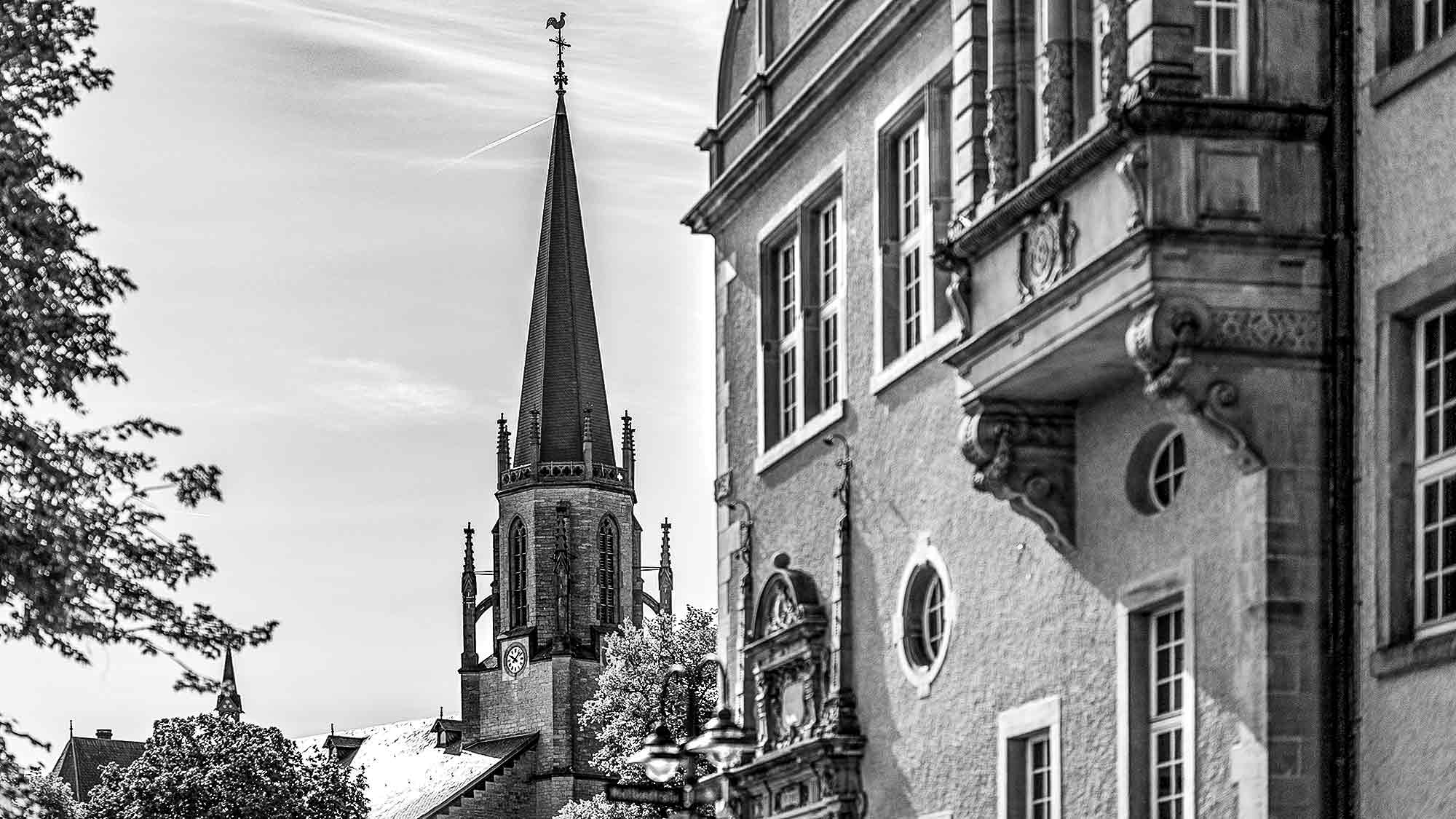 NOW Commons: Martin Luther Kirche, Altes Amtsgericht, Gütersloh NOW Commons: Martin Luther Kirche, Altes Amtsgericht, Gütersloh