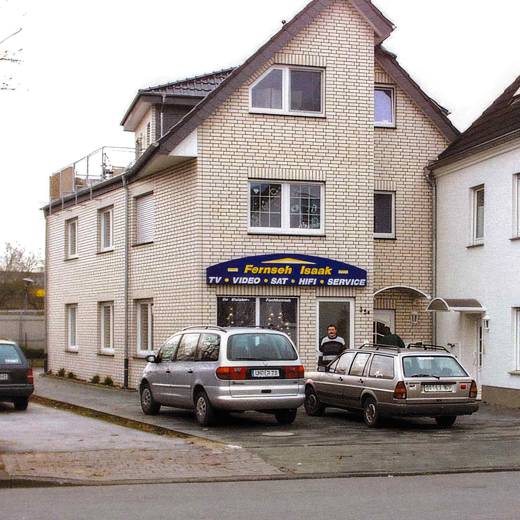 KWS History: Stadtgeschichte Gütersloh – neu in Gütersloh – Fernseh Isaak (2001) KWS History: Stadtgeschichte Gütersloh – neu in Gütersloh – Fernseh Isaak (2001)
