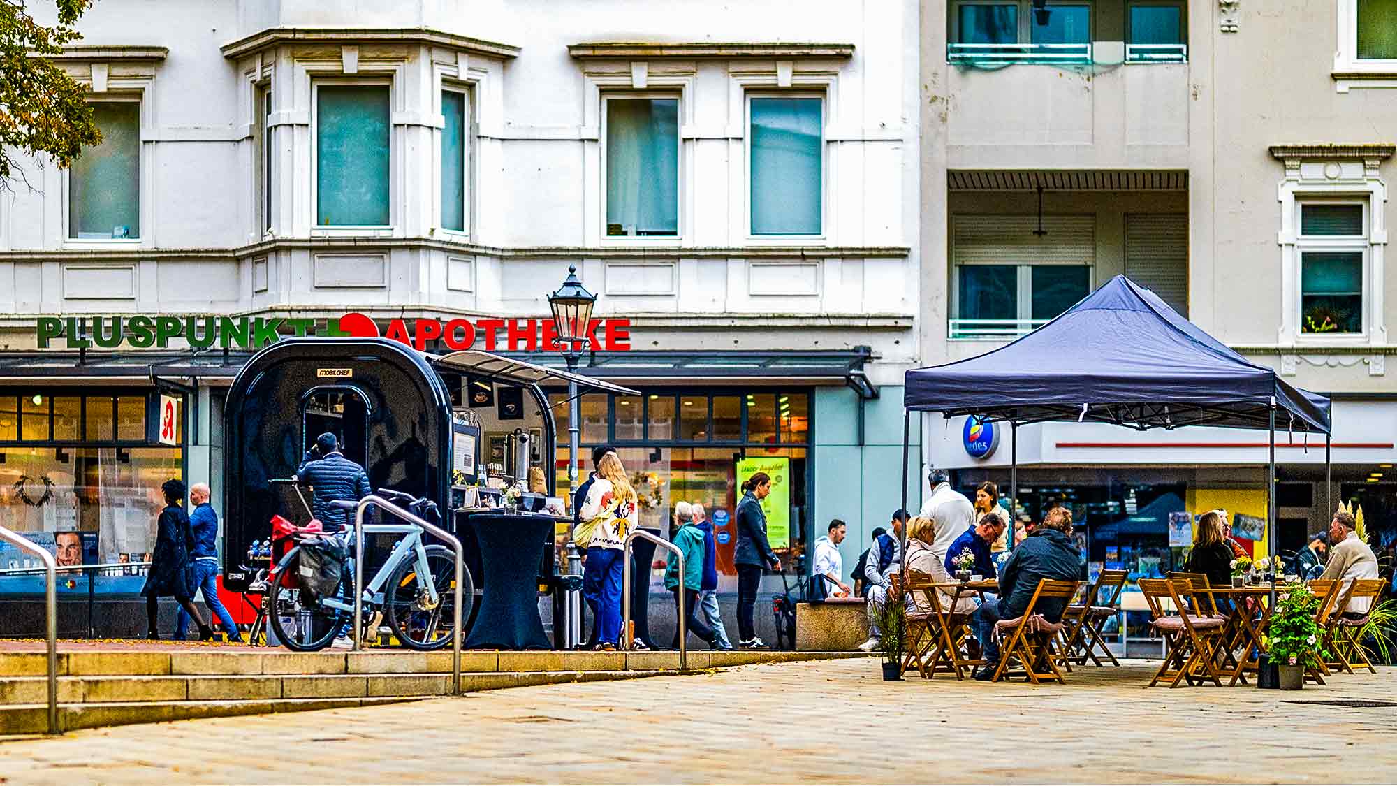 NOW Commons: Lauras Marktcafé, Mariechenmarkt (Gütersloher Wochenmark), Berliner Platz (HVP) Gütersloh NOW Commons: Lauras Marktcafé, Mariechenmarkt (Gütersloher Wochenmark), Berliner Platz (HVP) Gütersloh