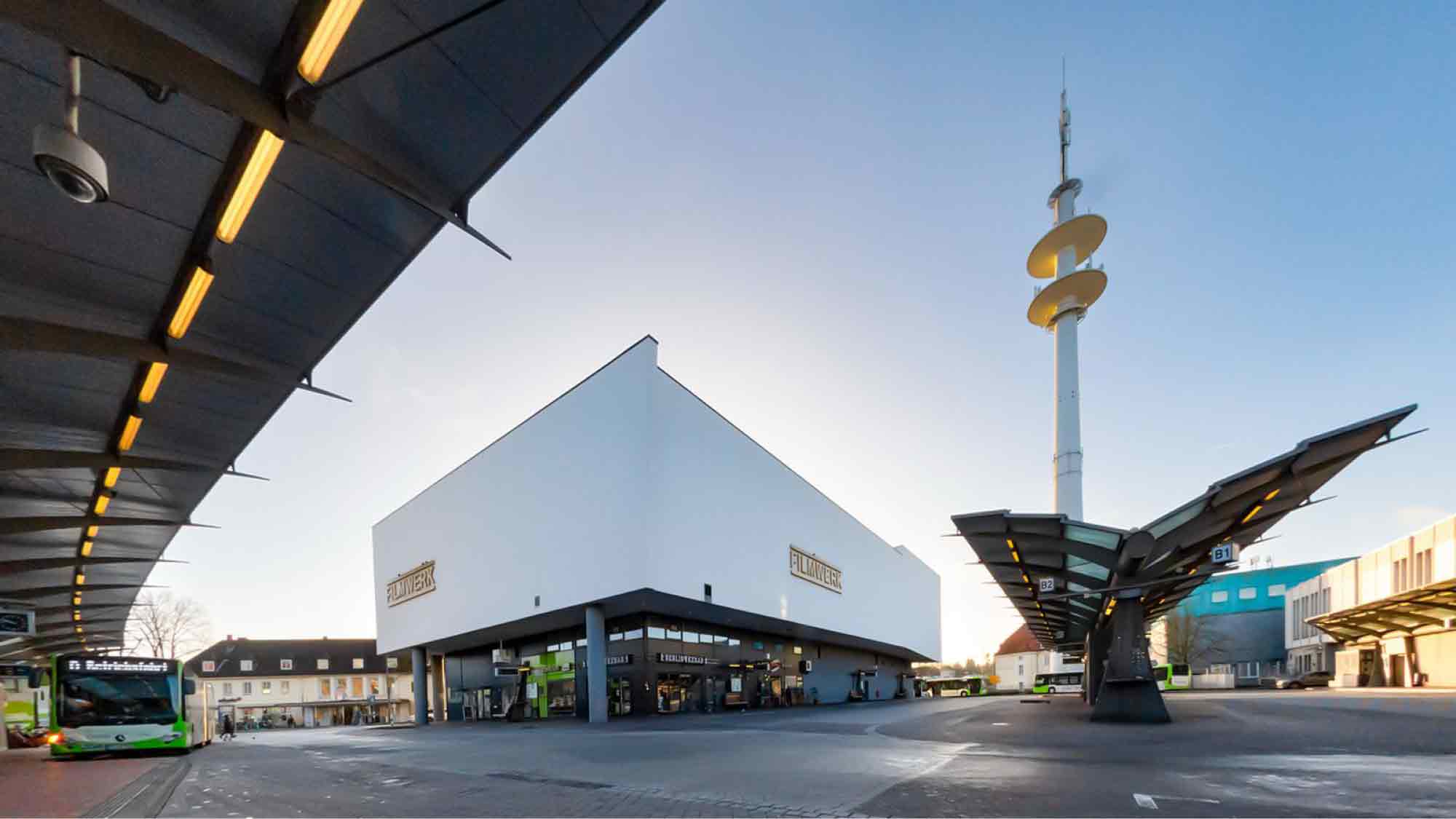 NOW Commons: Multiplex Bahnhofskino »Filmwerk« am ZOB Gütersloh