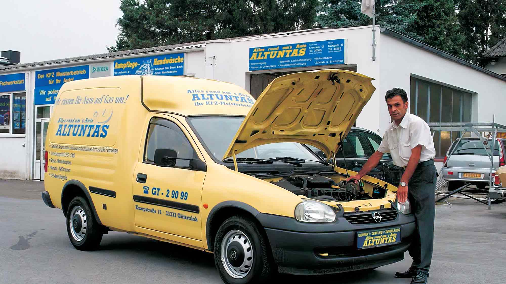 KWS History: Stadtgeschichte Gütersloh – Autogas vs. Benzinpreis (2005) KWS History: Stadtgeschichte Gütersloh – Autogas vs. Benzinpreis (2005)