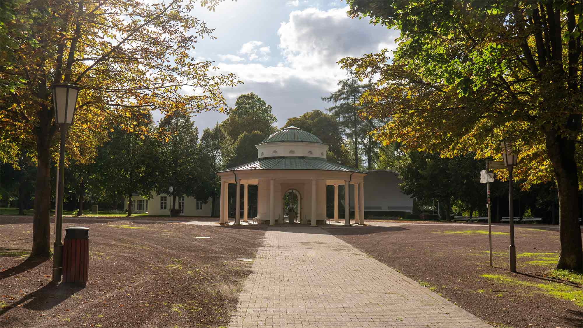 Historischer Kurpark in Bad Meinberg ist wieder geöffnet Historischer Kurpark in Bad Meinberg ist wieder geöffnet