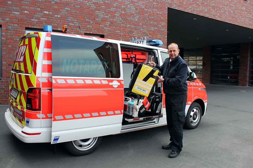 Neues Notarzteinsatzfahrzeug für die Berufsfeuerwehr Gütersloh – modernste Technik für die Retter