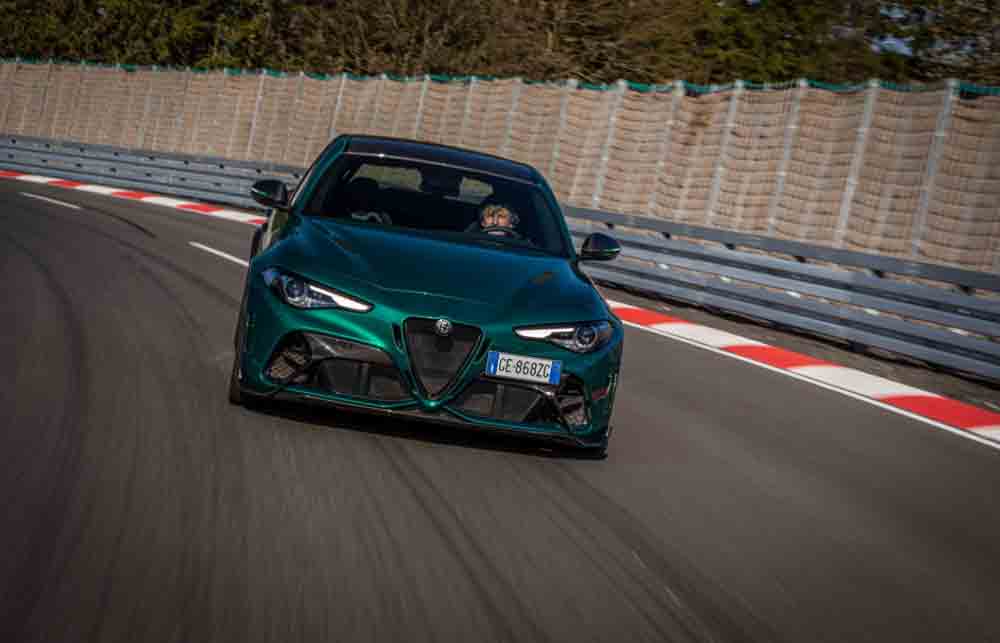 Die Alfa Romeo Giulia GTAm im Urteil von Rennfahrer Christian Menzel: »Puristischer Sportwagen« Die Alfa Romeo Giulia GTAm im Urteil von Rennfahrer Christian Menzel: »Puristischer Sportwagen«