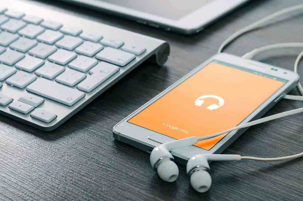 Wiedereinstieg planen: Telefonische Sprechstunde für Berufsrückkehrende im Kreis Gütersloh im August 2021