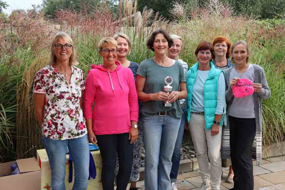 Sechstes Gütersloher Stadtschwimmen: Rund 200 Teilnehmer legen 5.000 Kilometer im Nordbad-Freibad und in der »Welle« zurück