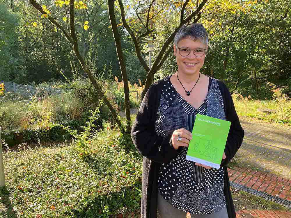 Ein Jahr prall gefüllt mit Seminaren für Kita-Fachkräfte – »Haus Neuland« in Bielefeld lädt zu Kita-Seminaren 2022 ein Ein Jahr prall gefüllt mit Seminaren für Kita-Fachkräfte – »Haus Neuland« in Bielefeld lädt zu Kita-Seminaren 2022 ein