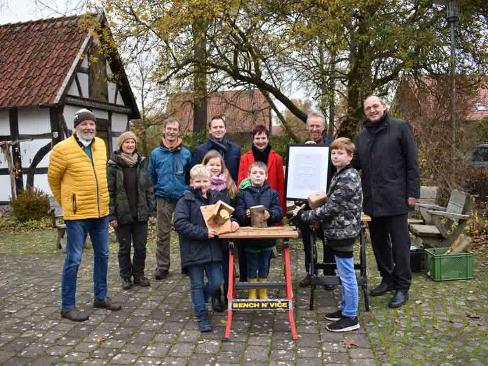Kreis Gütersloh: Nachwuchspreis »Rolle vorwärts« 2021 verliehen, Auszeichnung des Westfälischen Heimatbundes geht nach Versmold-Bockhorst Kreis Gütersloh: Nachwuchspreis »Rolle vorwärts« 2021 verliehen, Auszeichnung des Westfälischen Heimatbundes geht nach Versmold-Bockhorst