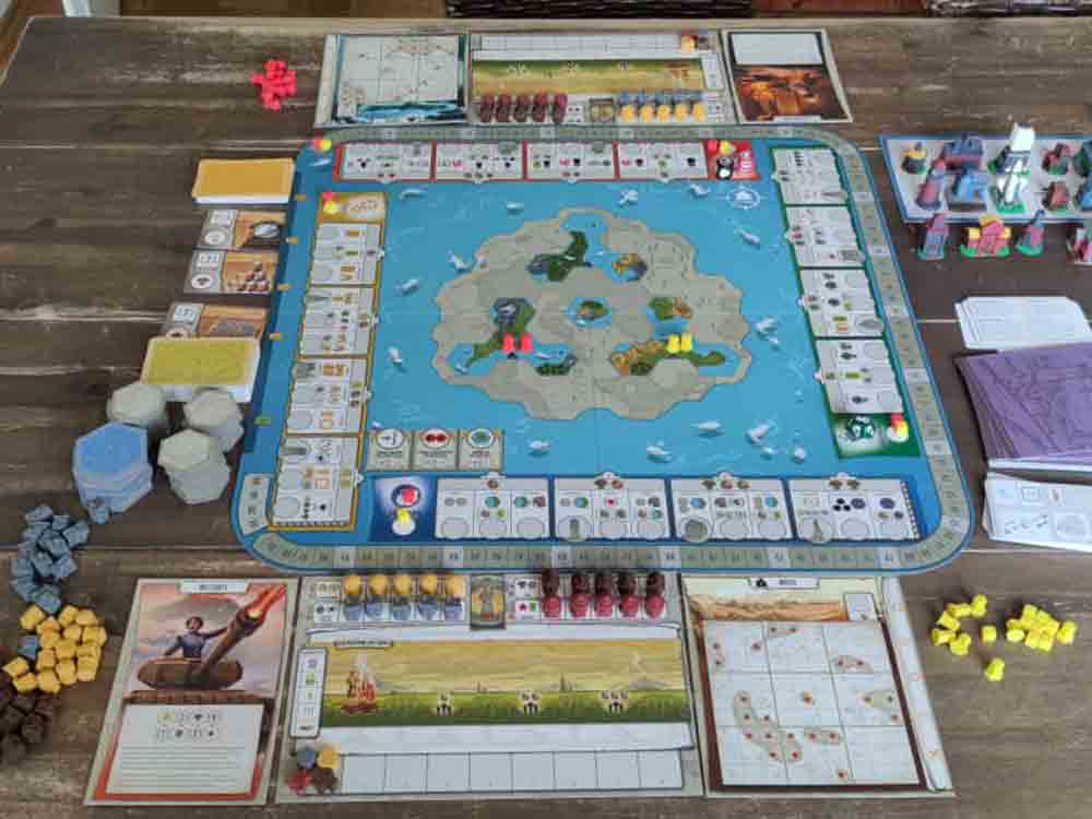 In unregelmäßigen Abständen stellt Hartmus Brand in Gütsel Brettspiele vor, die in seinen Spielegruppen besonders gut ankommen. In unregelmäßigen Abständen stellt Hartmus Brand in Gütsel Brettspiele vor, die in seinen Spielegruppen besonders gut ankommen.