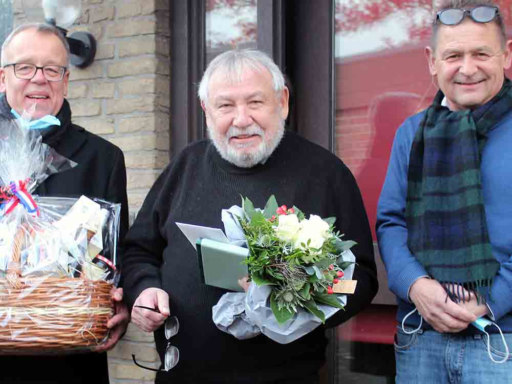 Harsewinkel: Ehrenpräsident des PALAH feiert 80. Geburtstag: Verein und Bürgermeisterin gratulieren