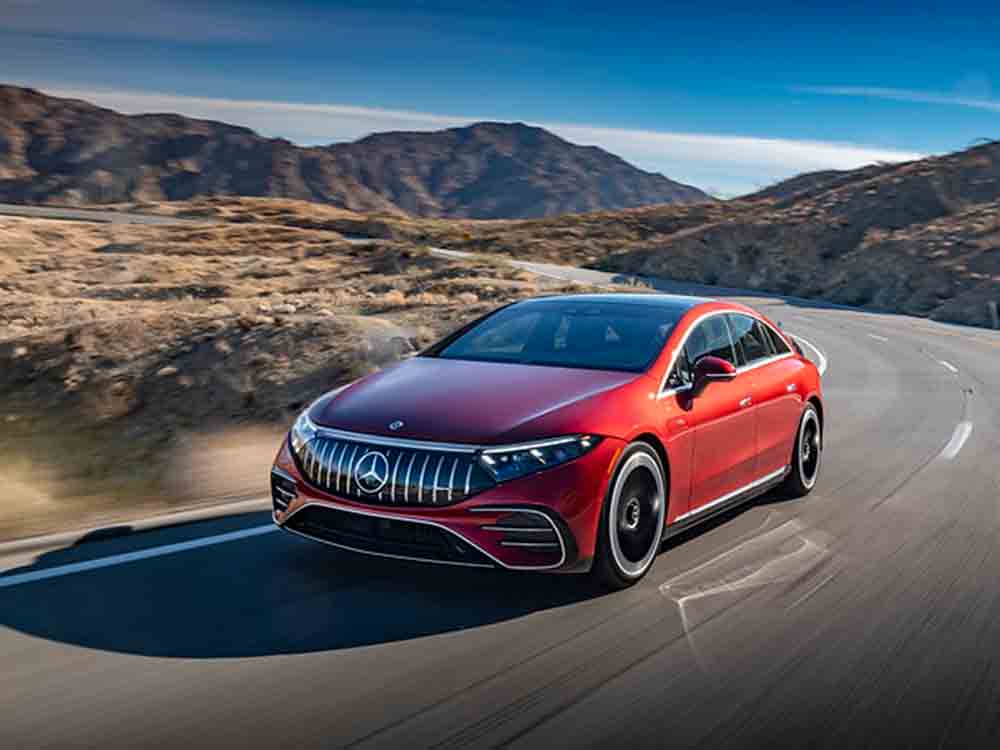 Vollelektrische Driving Performance im luxuriösen Ambiente: Der neue Mercedes-AMG »EQS 53 4MATIC+« mit batterie-elektrischem Antrieb Vollelektrische Driving Performance im luxuriösen Ambiente: Der neue Mercedes-AMG »EQS 53 4MATIC+« mit batterie-elektrischem Antrieb