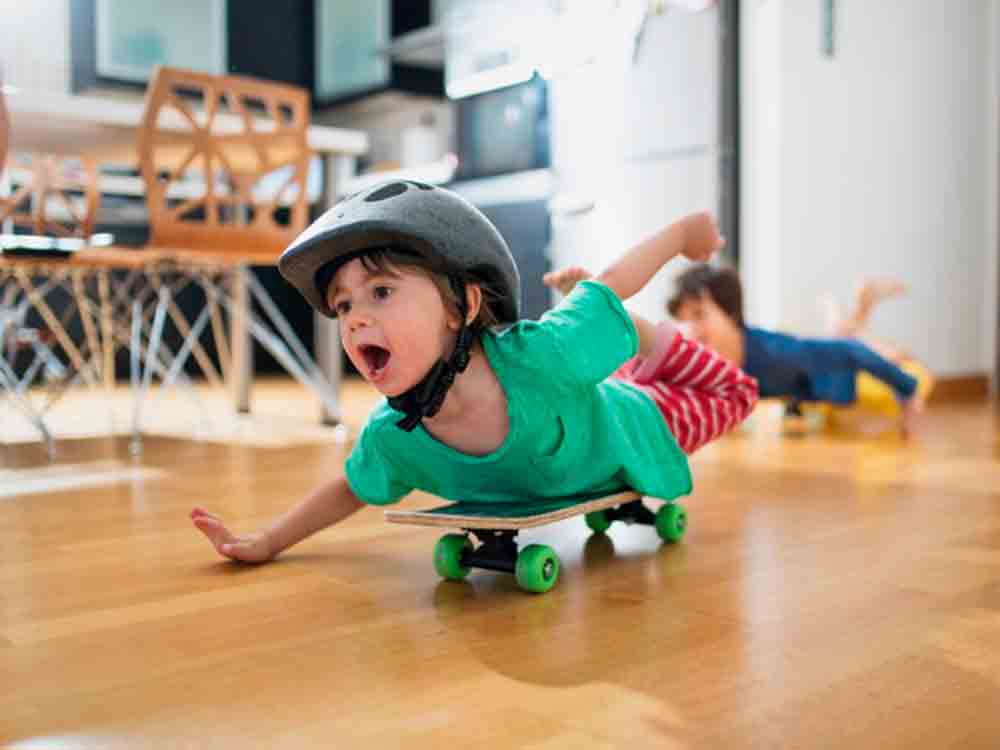 Kinderlärm: Tipps für gute Nachbarschaft, wie sich Eltern verhalten sollten, wenn die Nachbarn sich wegen lauter Kinder beschweren Kinderlärm: Tipps für gute Nachbarschaft, wie sich Eltern verhalten sollten, wenn die Nachbarn sich wegen lauter Kinder beschweren