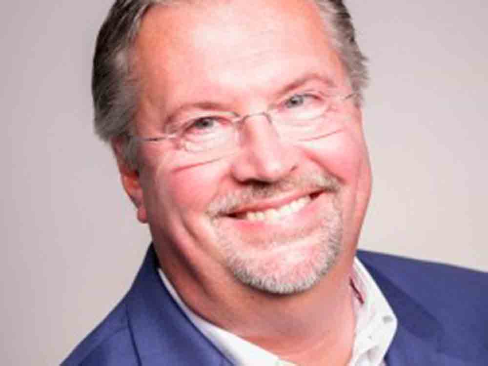 Stefan Kühn: Die Party geht weiter! (Teil 1) Euphorie an den Aktienmärkte – Aktienmärkte im Spekulationsfieber Stefan Kühn: Die Party geht weiter! (Teil 1) Euphorie an den Aktienmärkte – Aktienmärkte im Spekulationsfieber