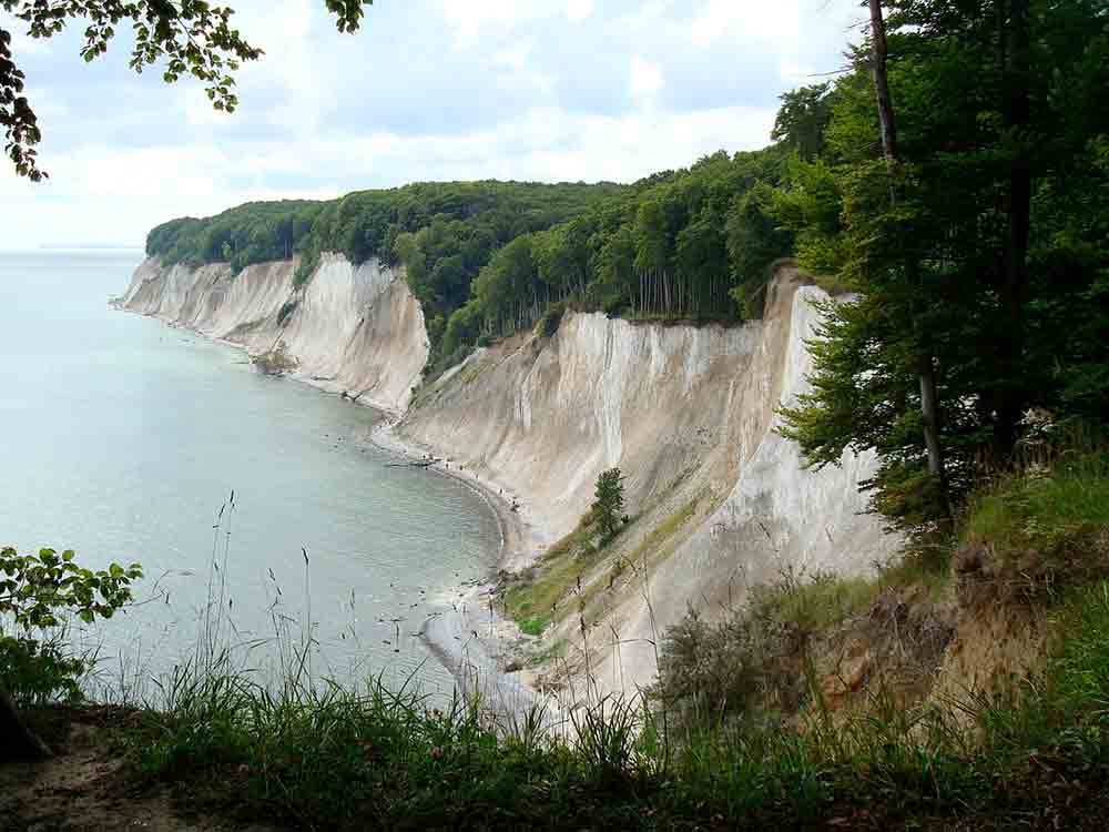 Vermietungsbüro Insel Rügen Glowe, Breege-Juliusruh, Wiek, Kap Arkona, Bakenberg seit 1995 Vermietungsbüro Insel Rügen Glowe, Breege-Juliusruh, Wiek, Kap Arkona, Bakenberg seit 1995
