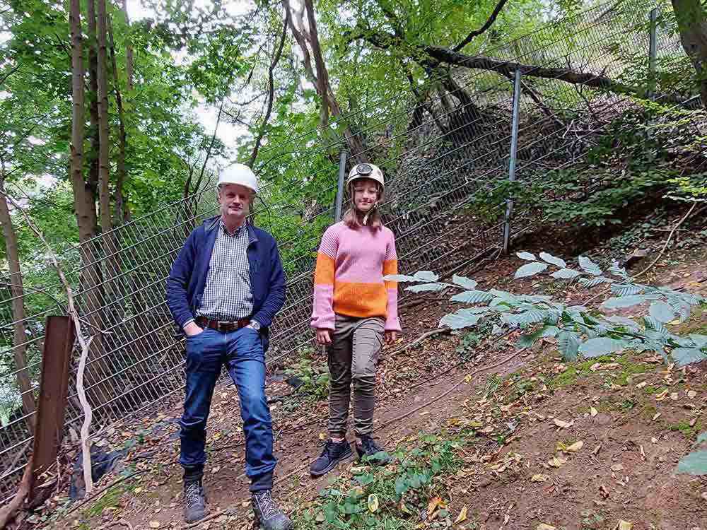 TV Dreh für »Frag doch mal die Maus« auf Grabung in Blätterhöhle, Ausstrahlung am 29. Januar 2022 TV Dreh für »Frag doch mal die Maus« auf Grabung in Blätterhöhle, Ausstrahlung am 29. Januar 2022