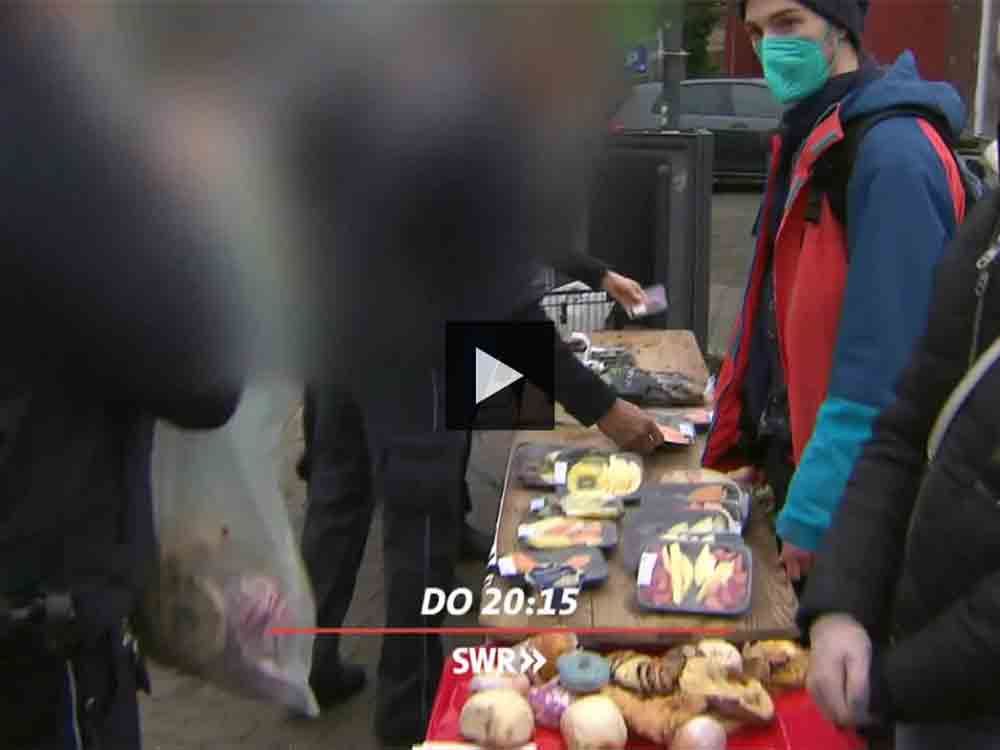 Das Buffet aus der Mülltonne, wenn Lebensmittel im Abfall landen. »Zur Sache Baden-Württemberg«, SWR Fernsehen Baden-Württemberg Das Buffet aus der Mülltonne, wenn Lebensmittel im Abfall landen. »Zur Sache Baden-Württemberg«, SWR Fernsehen Baden-Württemberg
